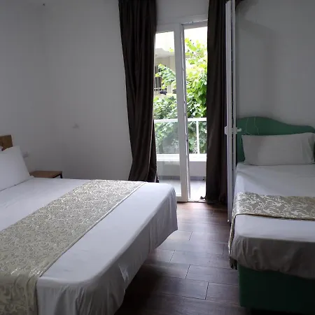 Hotel Nord Est 2*