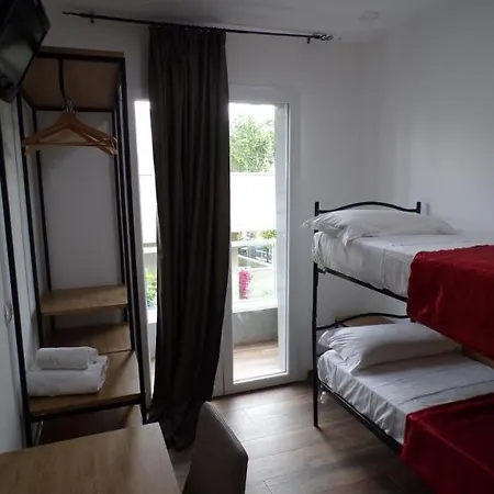 Nord Est Hotel 2*
