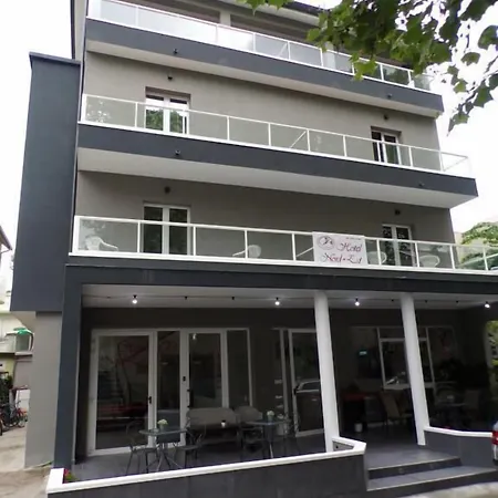 诺德伊斯特酒店 酒店 里乔内