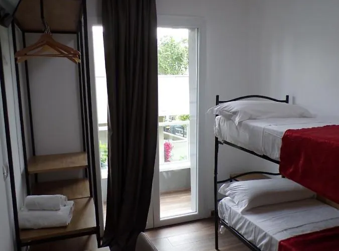 Otel Nord Est 2*